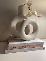 Josette Halo Vase