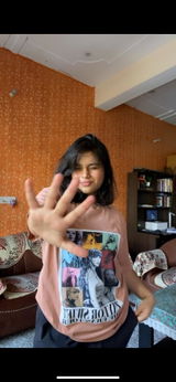 Anukriti review photo
