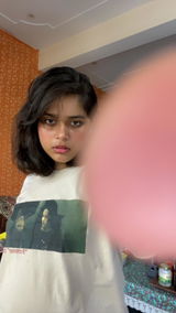 Anukriti review photo
