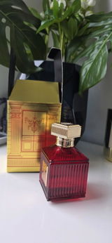 Viktoria review photo