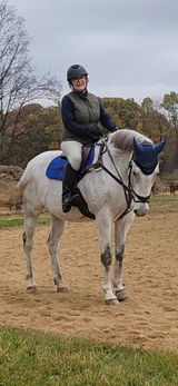 Happy horse lady review photo