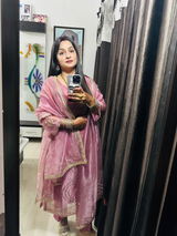 Shilpi Sidana review photo