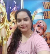richa taneja review photo