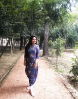 Jinal review photo