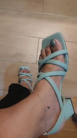 C. review photo