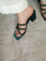 Maryam Fazal review photo