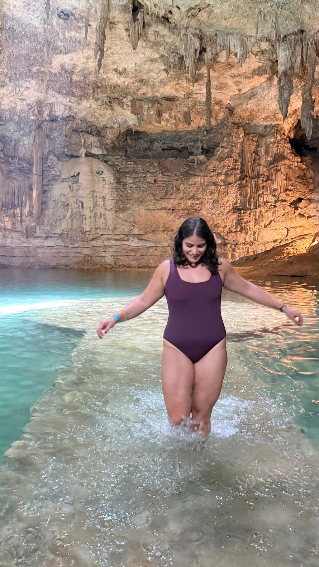 SWIMSUIT BERENJENA