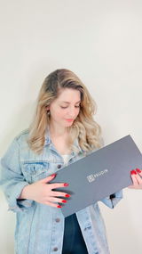 Ozge Vural review photo