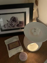 V.N. review photo