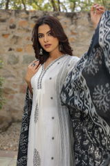 Preeti Shah review photo