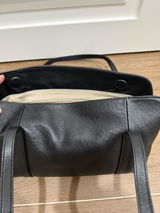 yuhan Liu review photo