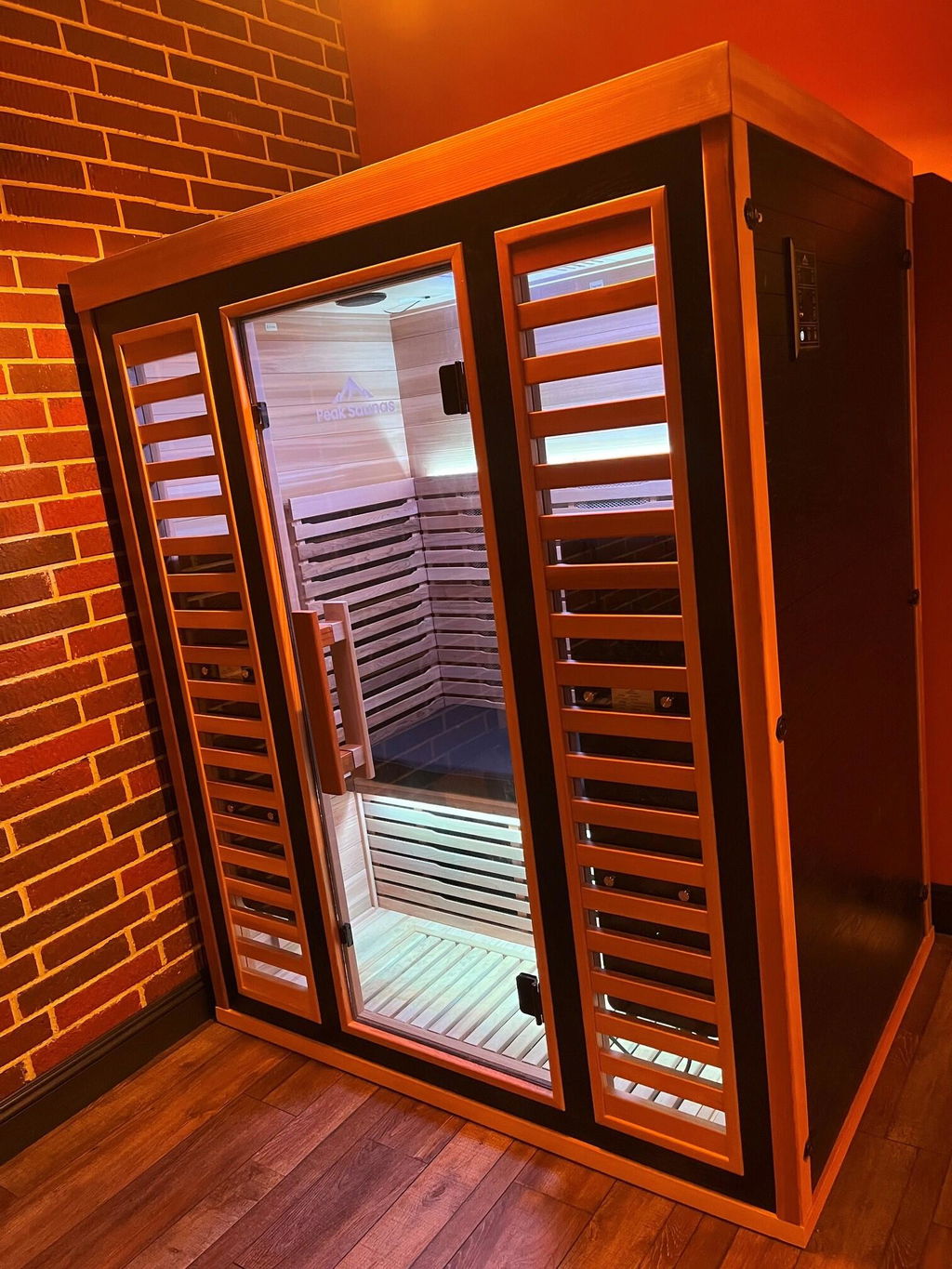 Peak Matterhorn 3-Person Full Spectrum Infrared Sauna