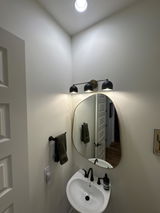Devan review photo