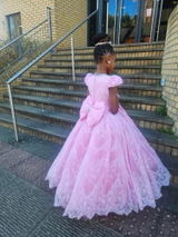 Damilola A. review photo