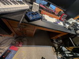 Meris MercuryX Modular Reverb System Pedal, 8 Stereo Reverbs, Freeze, 99 Presets, MIDI