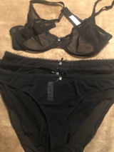 Manon review photo