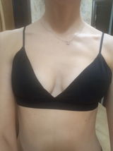 Melania review photo