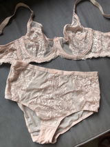 Izabela review photo