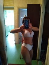 Karolina review photo