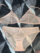 Klaudia review photo