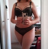 Iza review photo