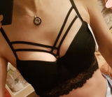 Karolina review photo