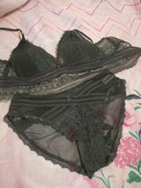 Aneta review photo