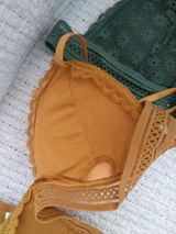 Ivy review photo