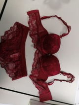 Ella review photo