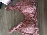 Olivia review photo