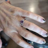 Jadzia review photo