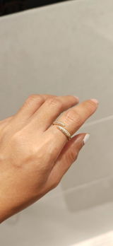 Mariel C. review photo