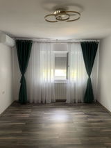 Oana Selejan review photo