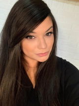 Danielle review photo