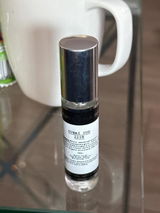 Simon J review photo