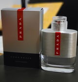 Talha Ansari review photo