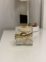 Diana review photo