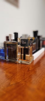 J. review photo