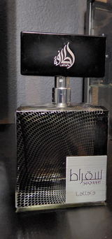 J.L. review photo