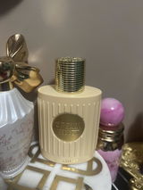 Sandrine review photo