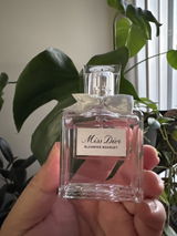 Mark review photo