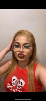 Liu review photo