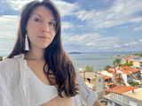 Elena Doncheva review photo