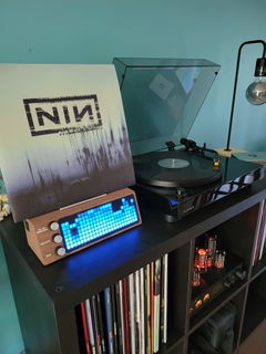 Customer photo of PETRU SYNC in Natural Walnut Wood / Black-Silver, shared by Taylor E.