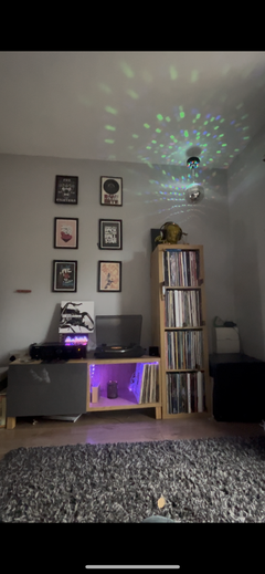 Customer photo 1 of 2 of PETRU SYNC in Natural Walnut Wood / All-Black, shared by Jon M.