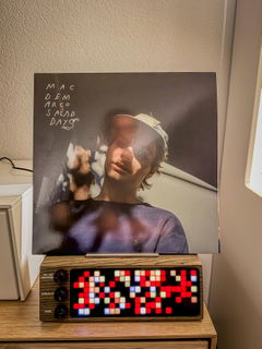 Customer photo of PETRU SYNC in Natural Walnut Wood / All-Black, shared by Roland M.