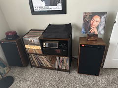 Customer photo 1 of 3 of PETRU SYNC in Natural Walnut Wood / Black-Rose Gold, shared by Jerry