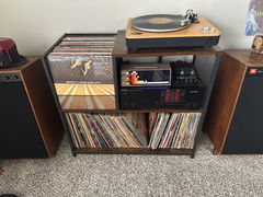 Customer photo 2 of 3 of PETRU SYNC in Natural Walnut Wood / Black-Rose Gold, shared by Jerry