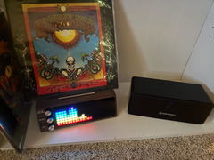 Customer photo of PETRU SYNC in Natural Walnut Wood / Black-Silver, shared by Jacie R.