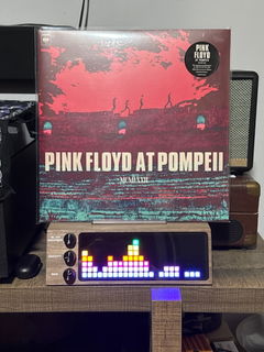 Customer photo of PETRU SYNC in Natural Walnut Wood / All-Black, shared by Carlos D.